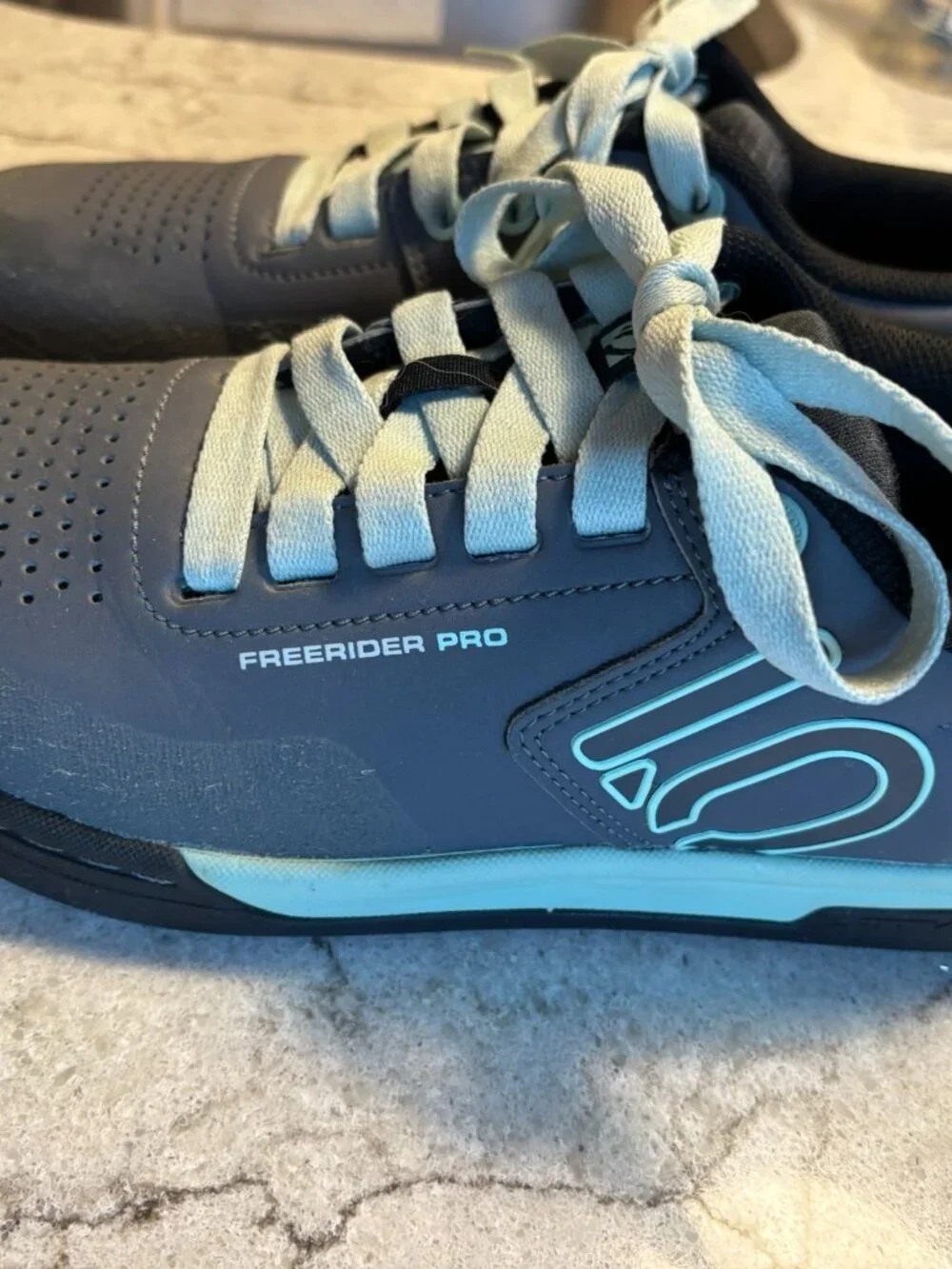 Five Ten Freerider Pro Mountain Bike Shoes Women's 8.5 Gray